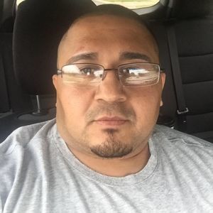 Meet your Posher, Leopoldo