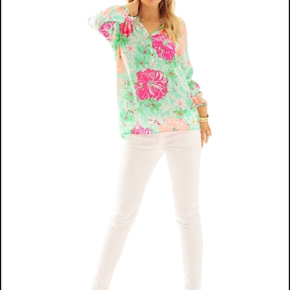 Elsa Top Poolside Blue. Lilly Pulitzer - Picture 3 of 3