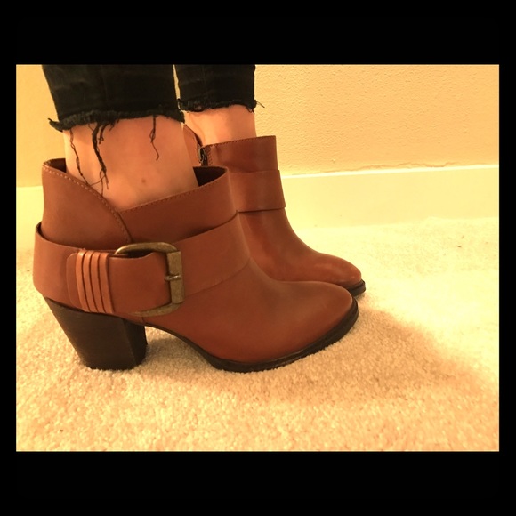 Steven brown boots