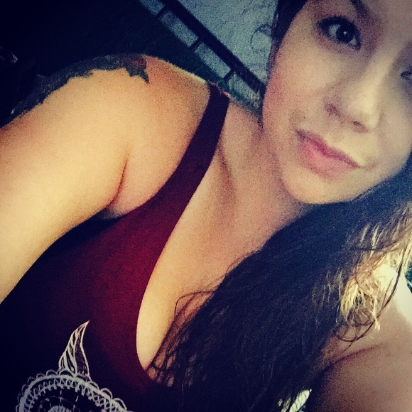 Meet your Posher, Michelle - Picture 1 of 1