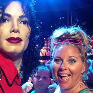 Meet your Posher, Dena