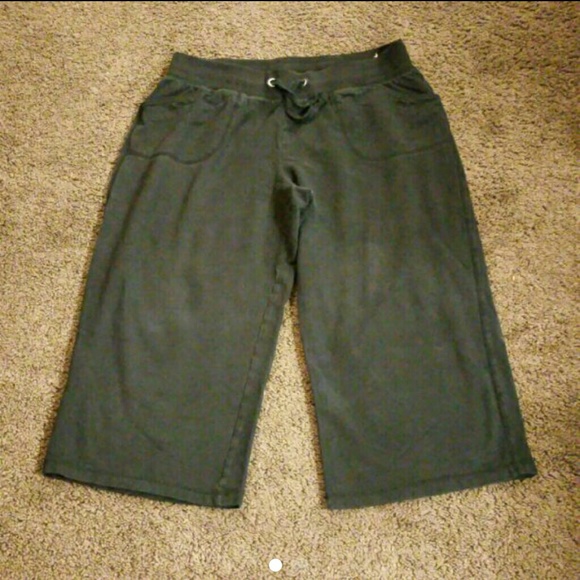 Women's Cotton Capris