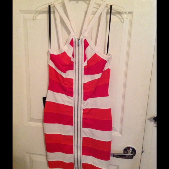 Nwt Cute Bebe Dress💕