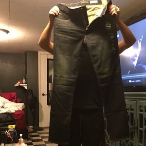 Brand new never worn size 32/32 skinny jeans