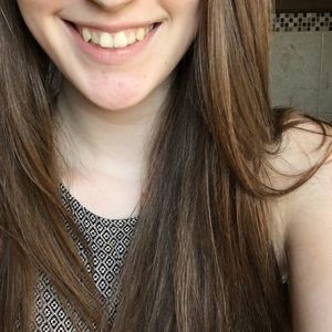 Meet your Posher, Julia