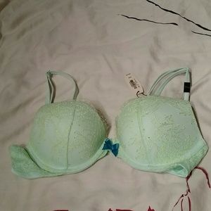 Victorias Secret Very Sexy Lace Push-up