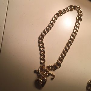 Juicy Couture Neckless
