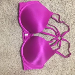 never used Vs hook in front bra