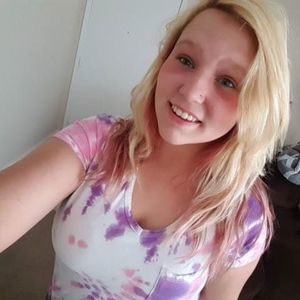 Meet your Posher, Ashli