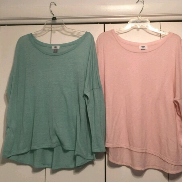 Bundled 2 old navy long sleeve tops