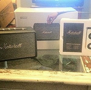 Marshall Amplification Action Bluetooth Speaker
