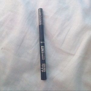 Tarte Eyeliner AND Laura Gellar Blush