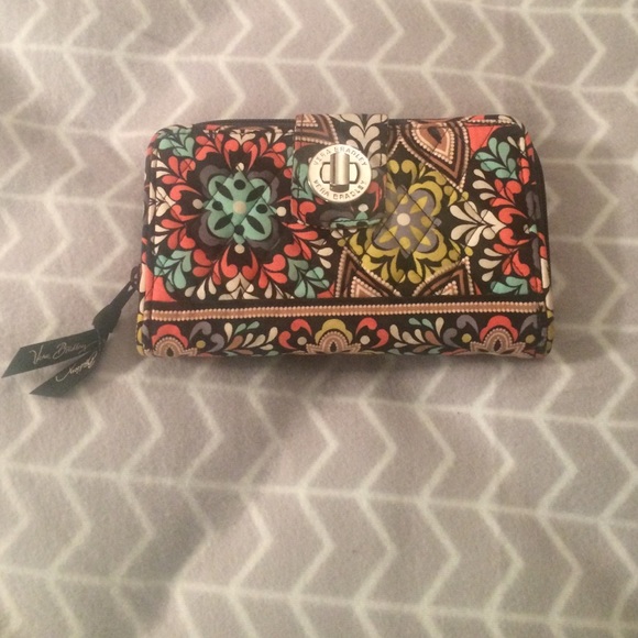 Vera Bradley Wallet!