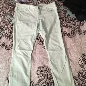 Express mint Jean capri size 12