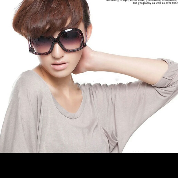 SOLD!!!!!!   Large oversized leopard sunglasses