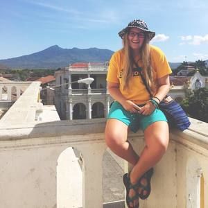 Meet your Posher, Kim