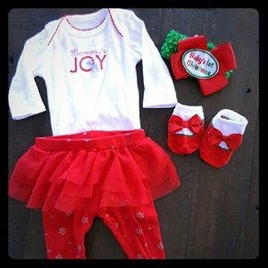Newborn holiday bundle