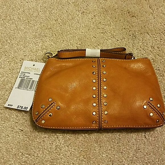 Michael Kors wristlet NWT