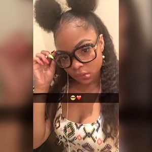 Meet your Posher, Chínã