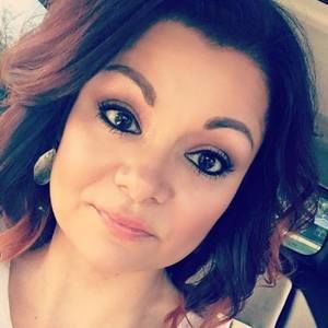 Meet your Posher, Felicia