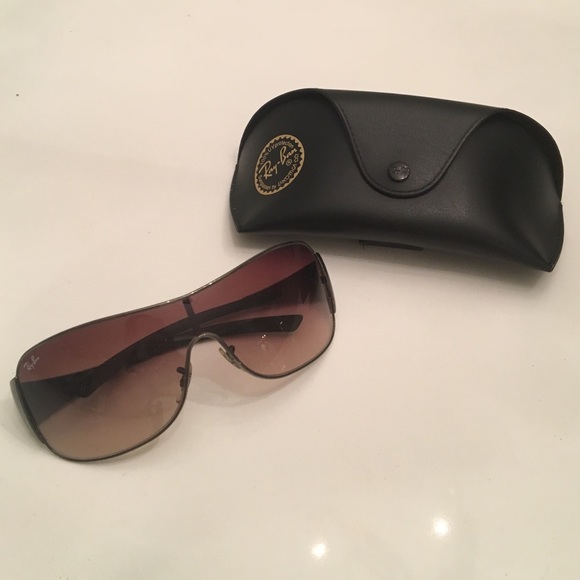 Ray-Ban Sunglasses