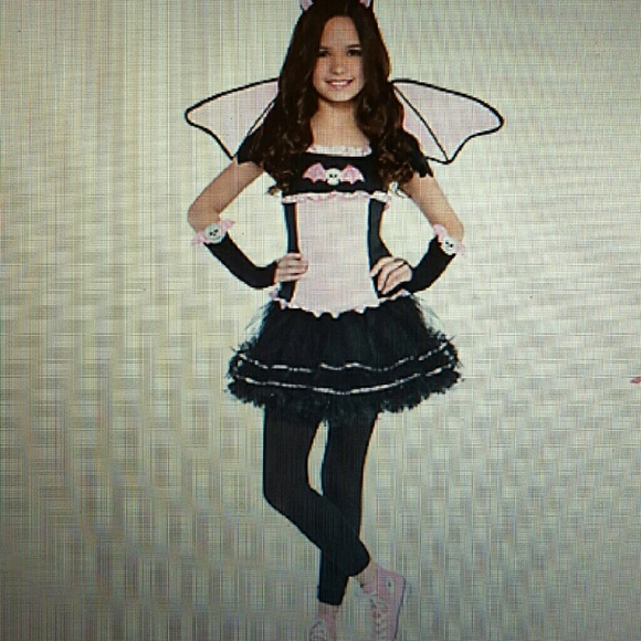 Batman girl size 4-5 - Picture 1 of 4