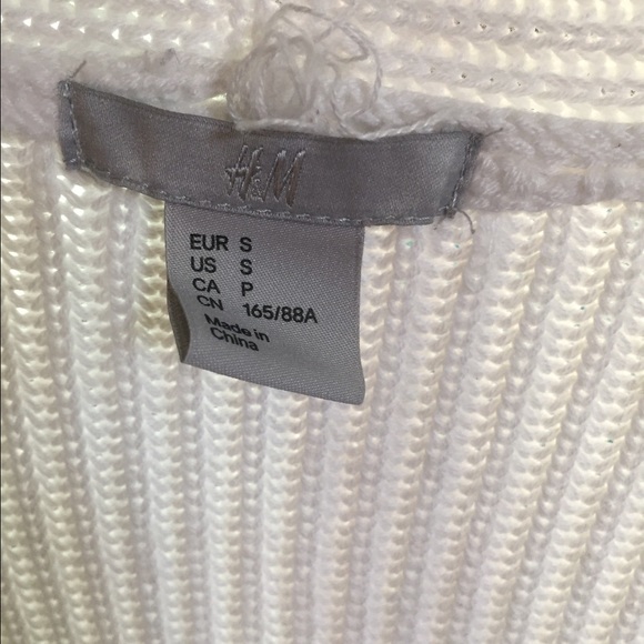H&M Cardigan - Picture 2 of 4