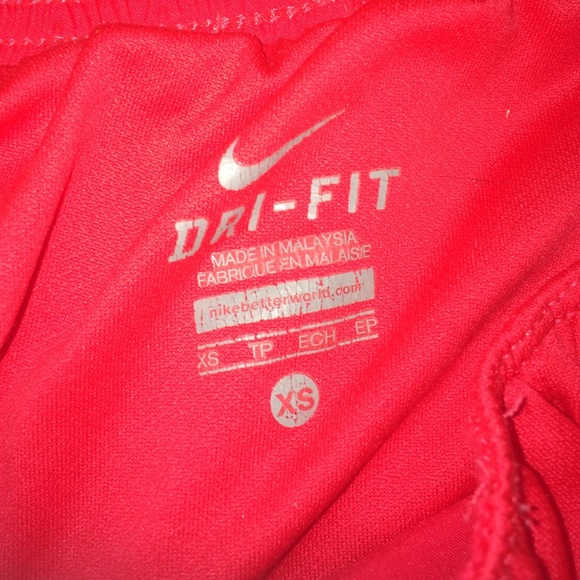Nike shorts - Picture 3 of 3
