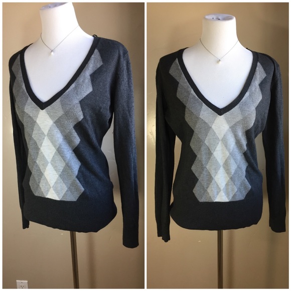 Argyle Sweater - Picture 1 of 4