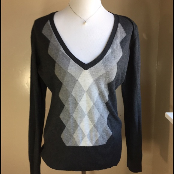 Argyle Sweater - Picture 4 of 4