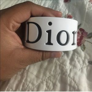 Dior🌺