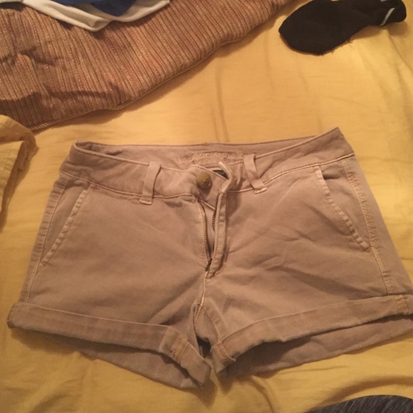 Kahaki American eagle shorts