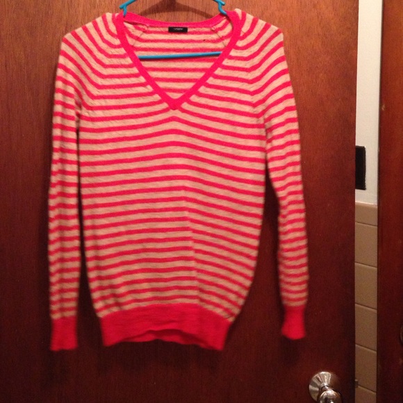 Sweater - Picture 1 of 1