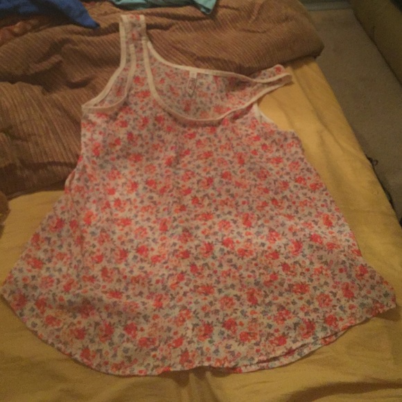 Floral tank top