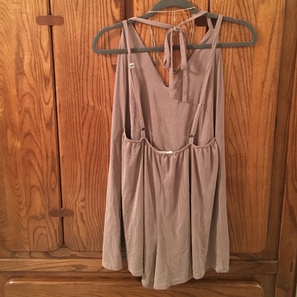 Romper - Picture 2 of 3