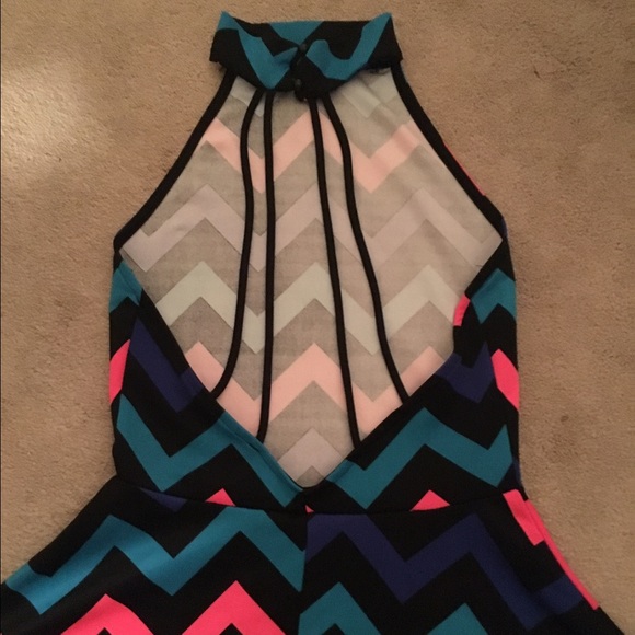 Doesn't fit me anymore. - Picture 3 of 4