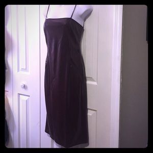 Burgundy polyurethane backless party dress small