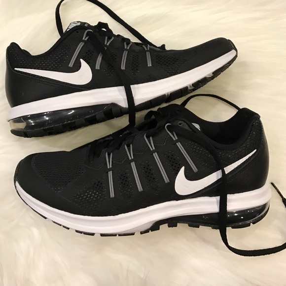 Nike Max Dynasty