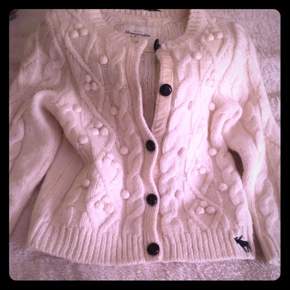 Cropped Beige Wool Cardigan