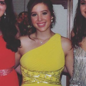 Meet your Posher, Phoebe