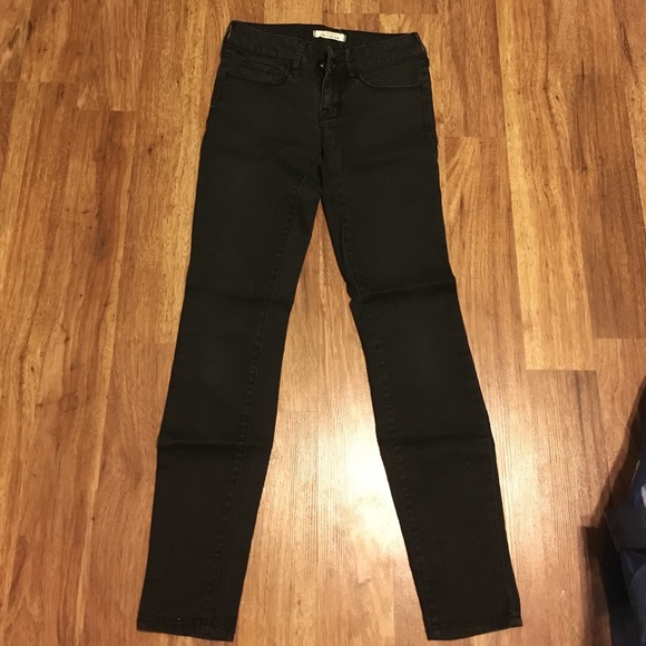 Faded black Bullhead skinny jeans
