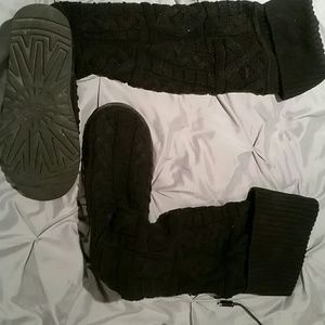 Ugg sweater boots