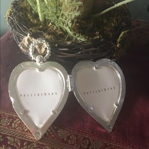 Heart locket frame