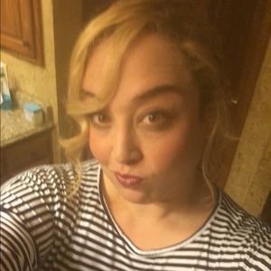 Meet your Posher, Aisling