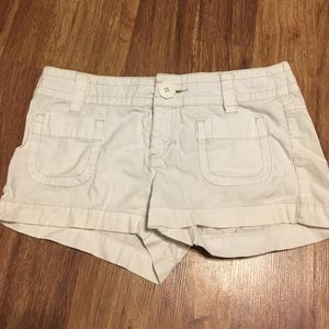 White Aeropostale shorts