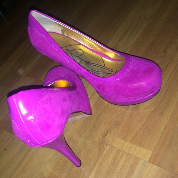 SUEDE PINK 🌼 BABY PHAT PUMPS