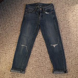 American Eagle boyfriend fit cropped jeans