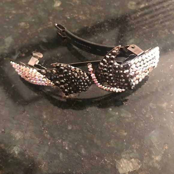 Swavarski crystal butterfly hair clip