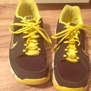 Women's Nikes running shoes size 10