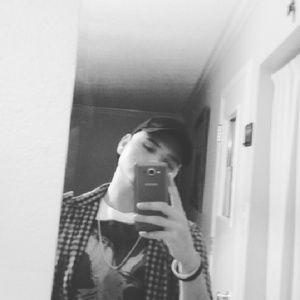 Meet your Posher, Brandon